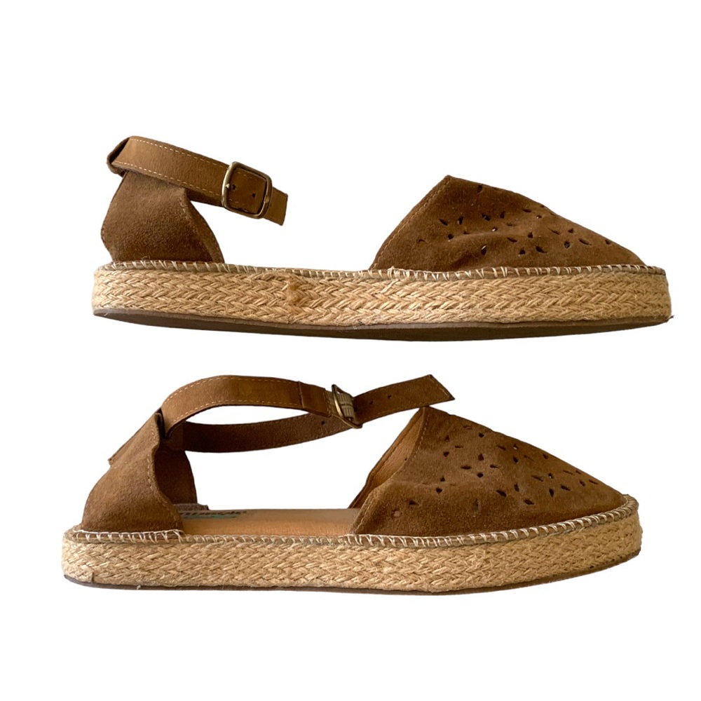 Brown tan espadrille platform flats sandals ankle tied 7.5 Andrea